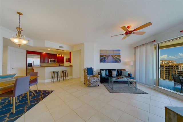 11 BAYMONT STREET 1109, Clearwater Beach, FL 33767