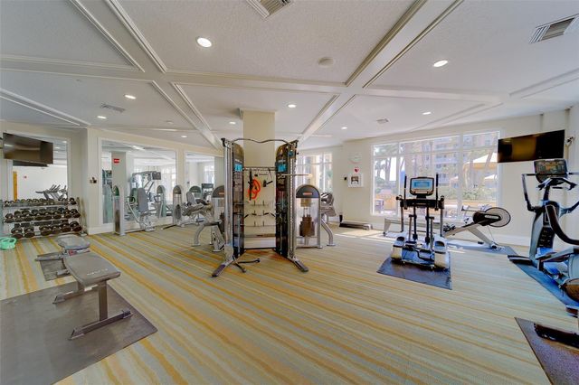 11 BAYMONT STREET 1109, Clearwater Beach, FL 33767