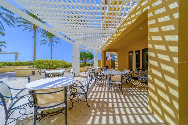 11 BAYMONT STREET 1109, Clearwater Beach, FL 33767