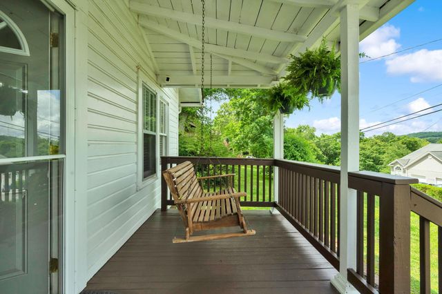 453 Crest Drive, SW, Cleveland, TN 37311