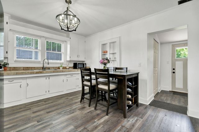 453 Crest Drive, SW, Cleveland, TN 37311
