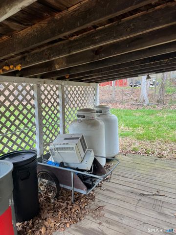 368 Webb Circle, Monroe, CT 06468