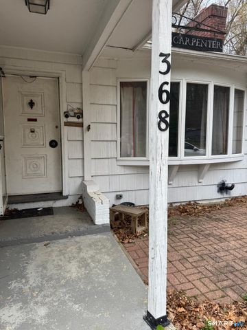 368 Webb Circle, Monroe, CT 06468