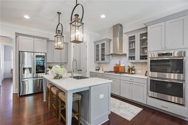 1025 Crossvine Road, Roswell, GA 30075