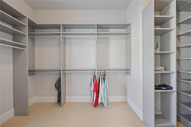 1025 Crossvine Road, Roswell, GA 30075