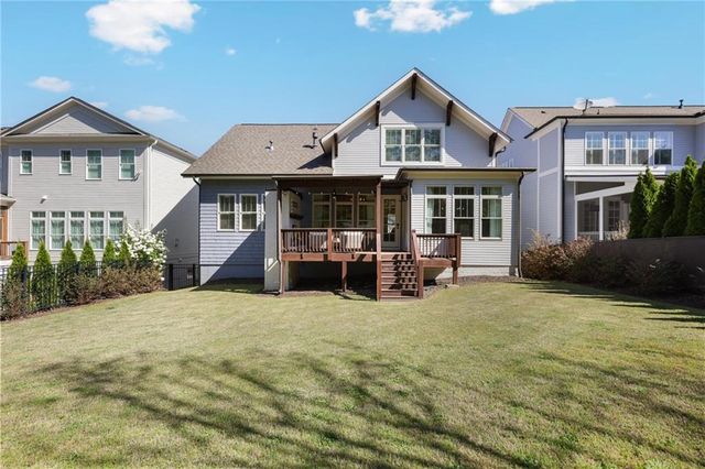 1025 Crossvine Road, Roswell, GA 30075