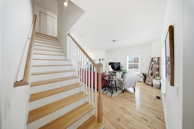 35 Fall Street, South Burlington, VT 05403