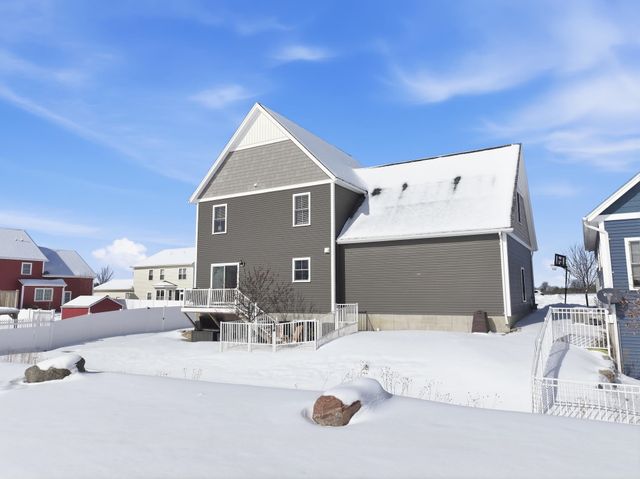 35 Fall Street, South Burlington, VT 05403