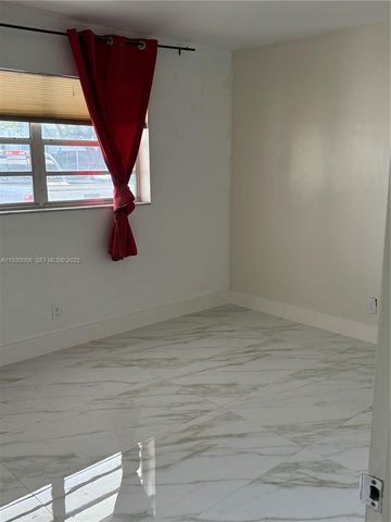 1400 NE 191st St 112, Miami, FL 33179