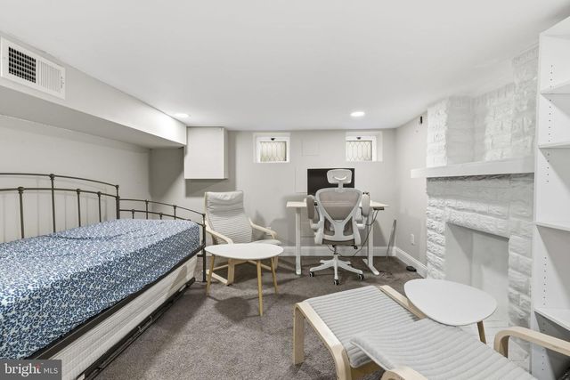2702 MILES AVE, Baltimore, MD 21211