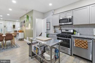 2702 MILES AVE, Baltimore, MD 21211