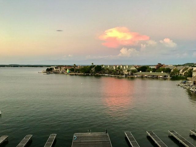 98 Island DR 33, Horseshoe Bay, TX 78657