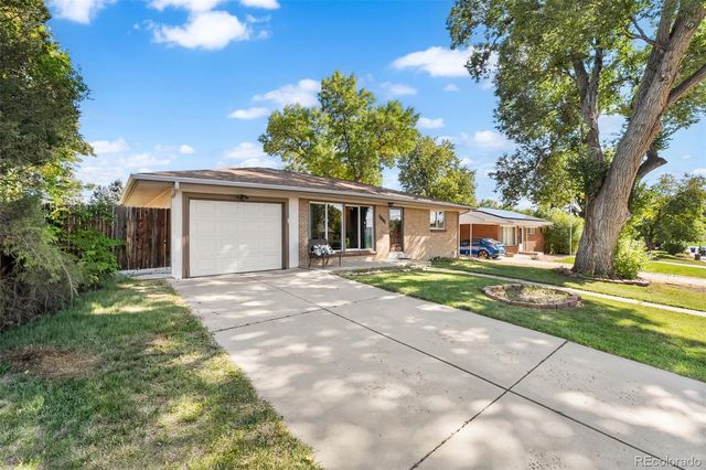 8560 Crescent Drive, Westminster, CO 80031