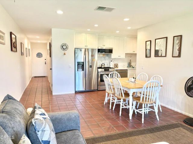 703 Reef Circle, Port Hueneme, CA 93041