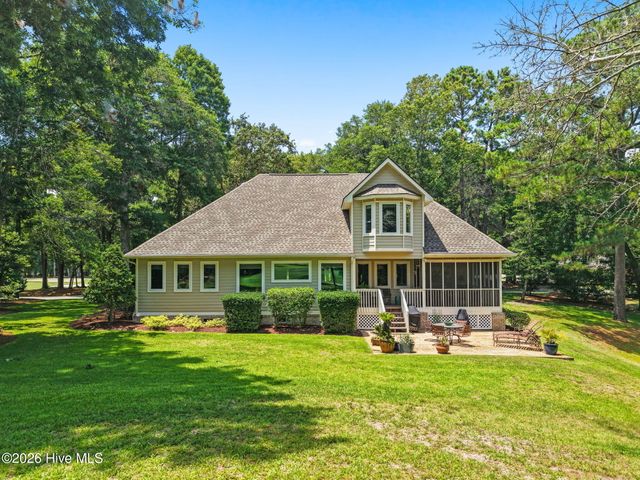 70 Marina Drive SW, Supply, NC 28462