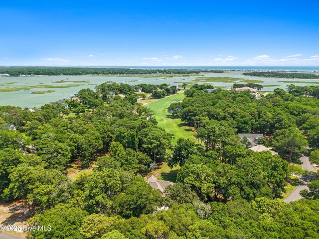 70 Marina Drive SW, Supply, NC 28462