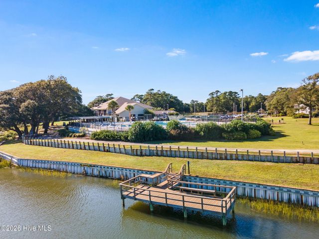 70 Marina Drive SW, Supply, NC 28462