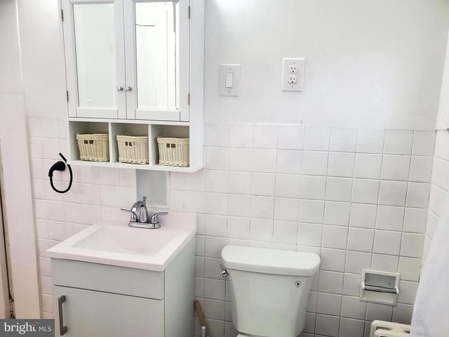 813 LOCUST ST, Reading, PA 19604