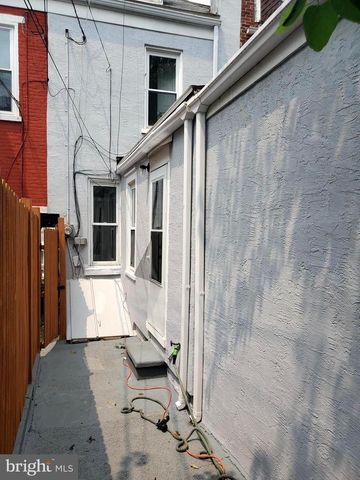 813 LOCUST ST, Reading, PA 19604