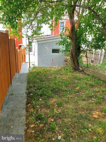 813 LOCUST ST, Reading, PA 19604