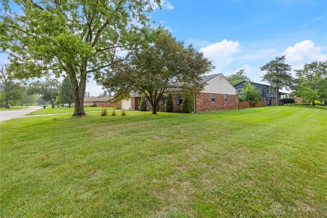 3792 Greenbay Drive, Dayton, OH 45415