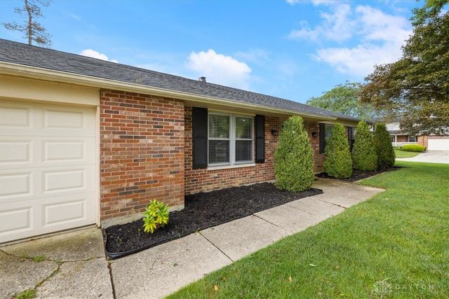 3792 Greenbay Drive, Dayton, OH 45415