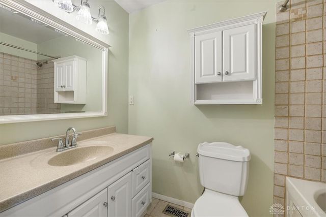 3792 Greenbay Drive, Dayton, OH 45415