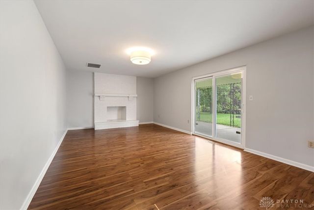 3792 Greenbay Drive, Dayton, OH 45415