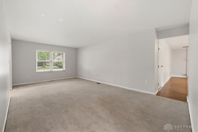 3792 Greenbay Drive, Dayton, OH 45415