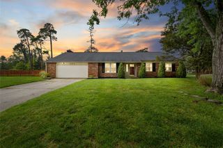 3792 Greenbay Drive, Dayton, OH 45415