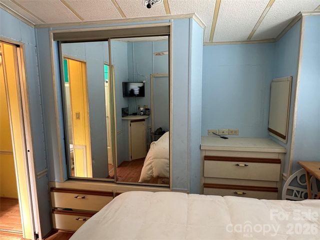 101 Dogwood Circle, New London, NC 28127