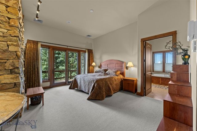 802 Turnberry Court, Bozeman, MT 59715