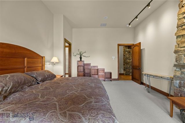 802 Turnberry Court, Bozeman, MT 59715