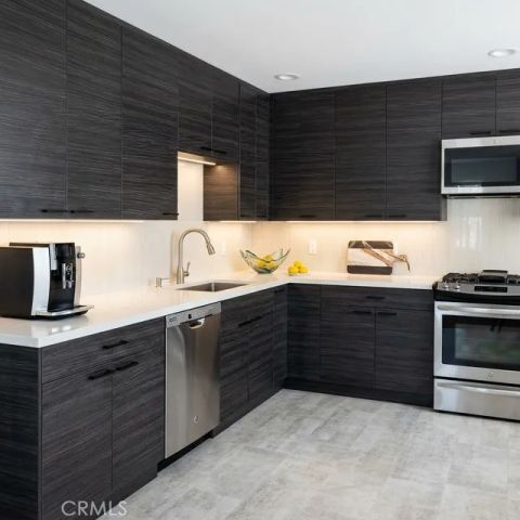6550 Balboa, Van Nuys, CA 91406