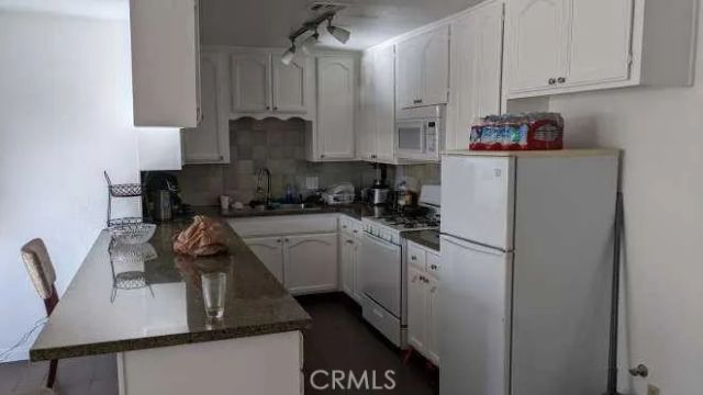 6550 Balboa, Van Nuys, CA 91406