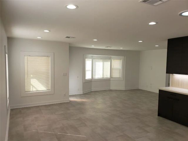 6550 Balboa, Van Nuys, CA 91406
