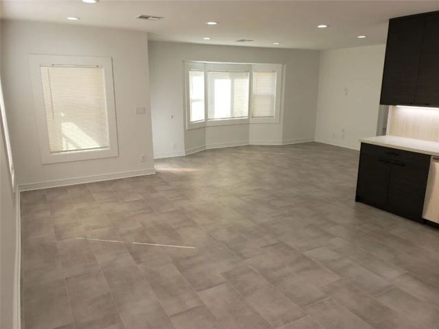 6550 Balboa, Van Nuys, CA 91406