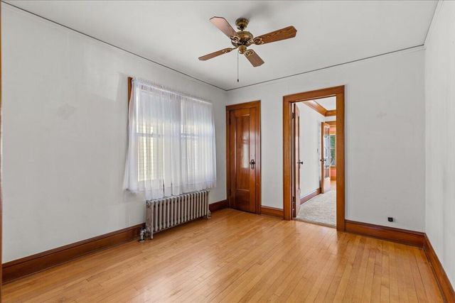 1627 S 56th STREET, West Allis, WI 53214
