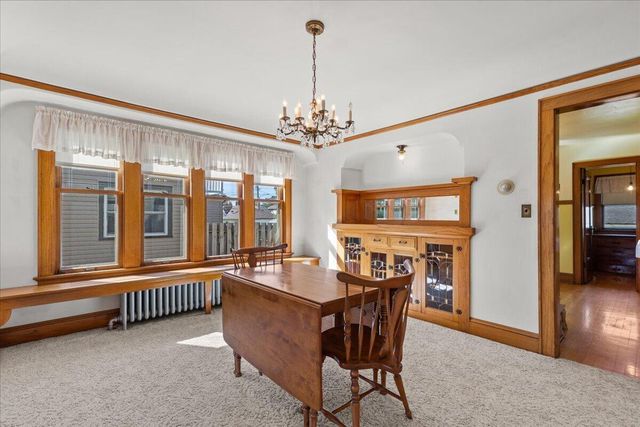 1627 S 56th STREET, West Allis, WI 53214