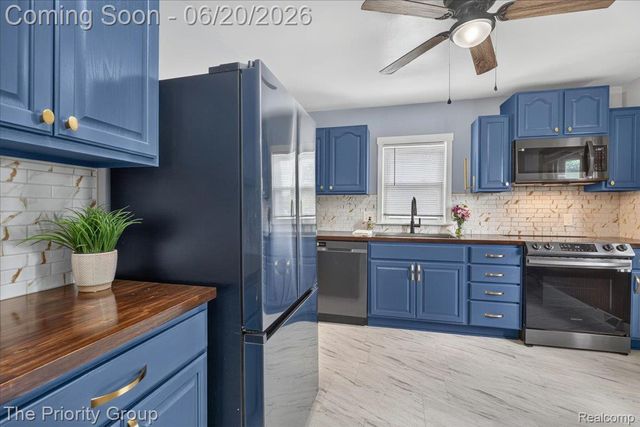 26791 Normandy Street, Roseville, MI 48066