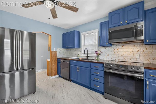 26791 Normandy Street, Roseville, MI 48066