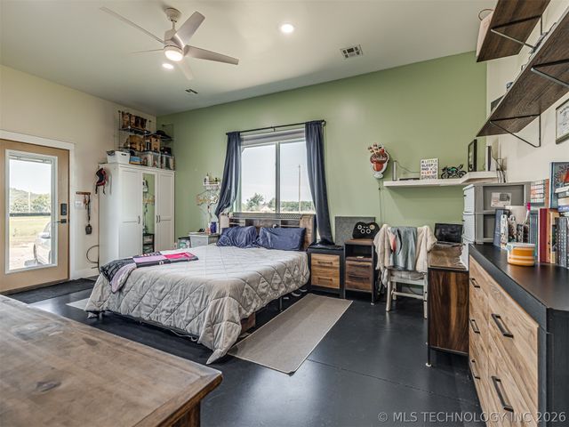 16810 E 520 Road, Claremore, OK 74019