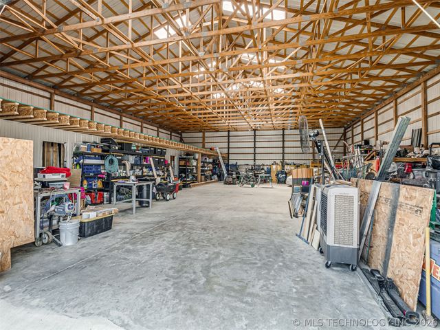 16810 E 520 Road, Claremore, OK 74019