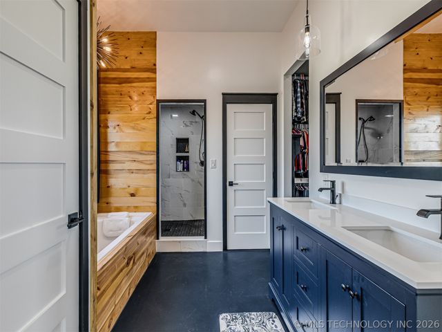 16810 E 520 Road, Claremore, OK 74019