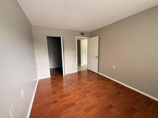 1139 Lake Terry Drive M, West Palm Beach, FL 33411