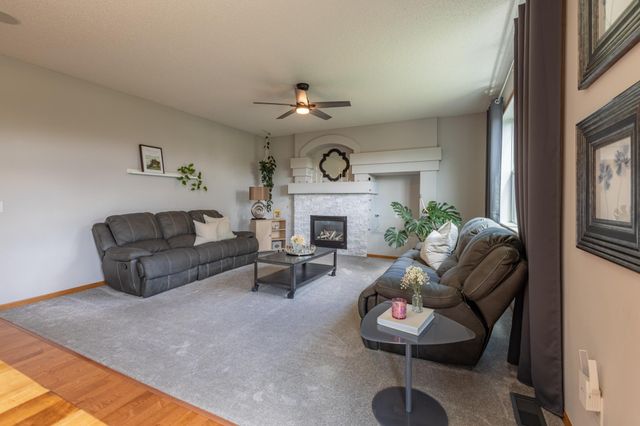 13858 Autumn Path, Rosemount, MN 55068