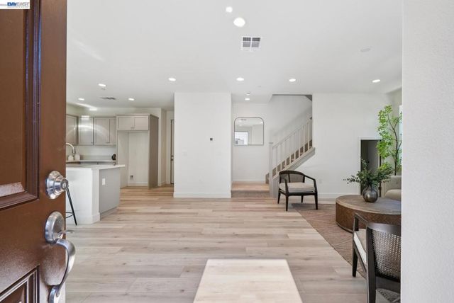 222 Mindy Way, Pittsburg, CA 94565