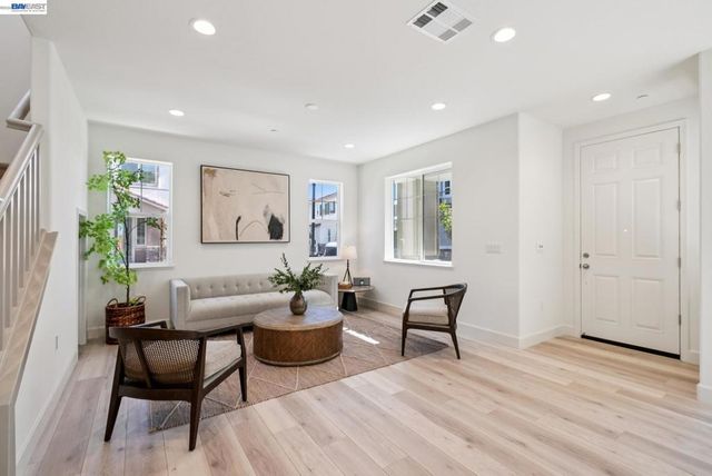 222 Mindy Way, Pittsburg, CA 94565