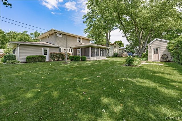 6140 Corwin Avenue, Newfane, NY 14108
