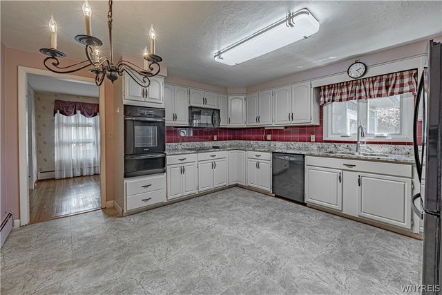 6140 Corwin Avenue, Newfane, NY 14108